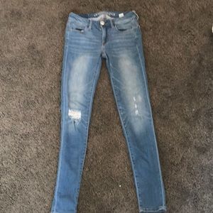American eagle ripped jeans